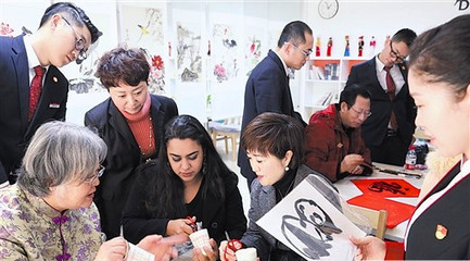 中山區(qū)舉辦“冬之畫”文化藝術(shù)交流活動(dòng)，探討酒類經(jīng)營(yíng)文化融合